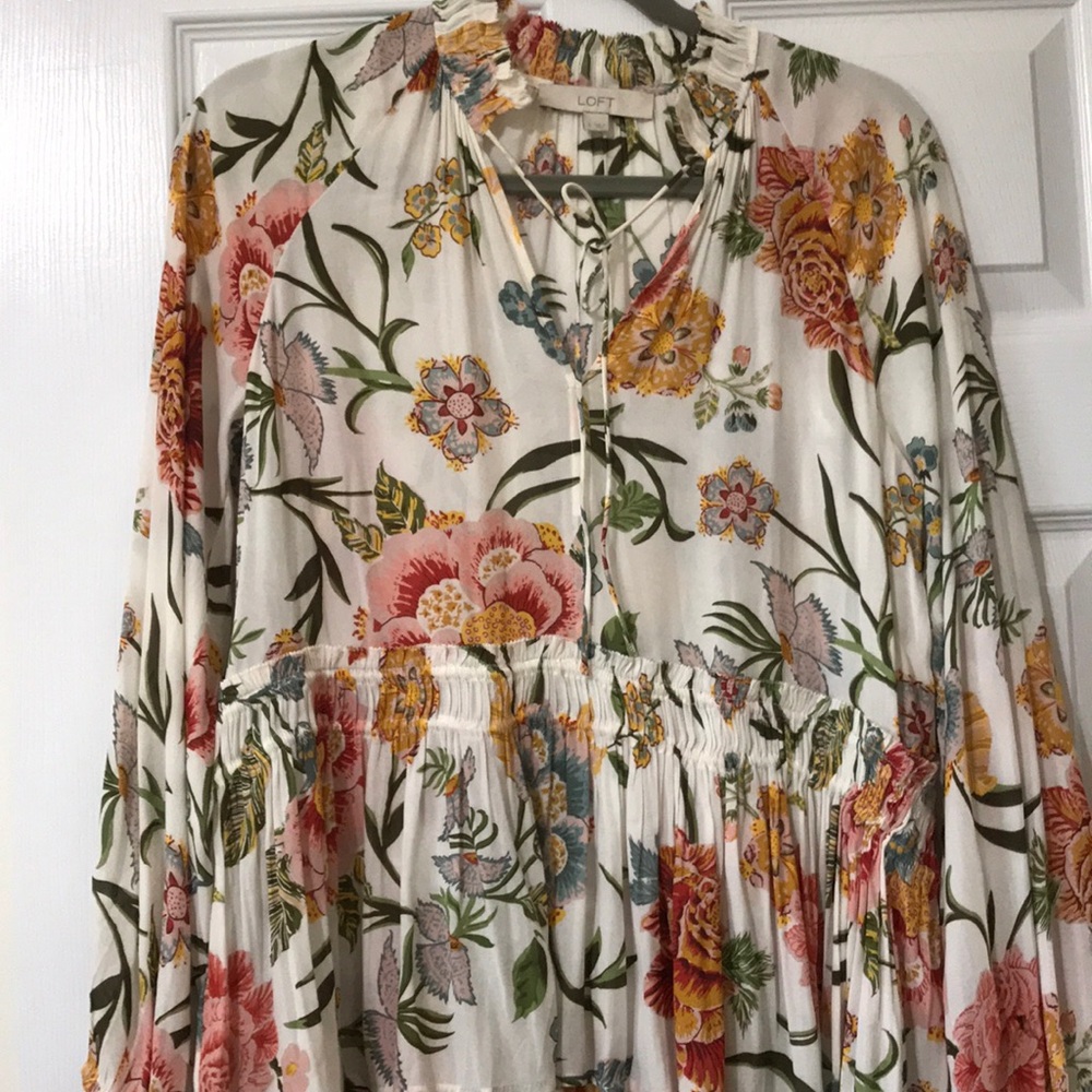 LOFT blouse